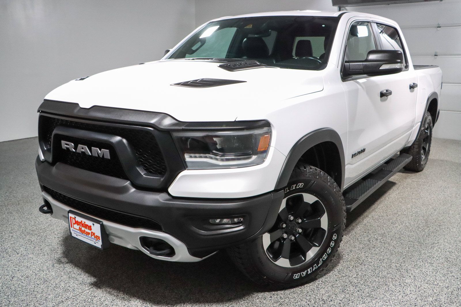 Used 2021 RAM 1500 Rebel w/ Level 1 Equipment Group AWD/4WD image 32
