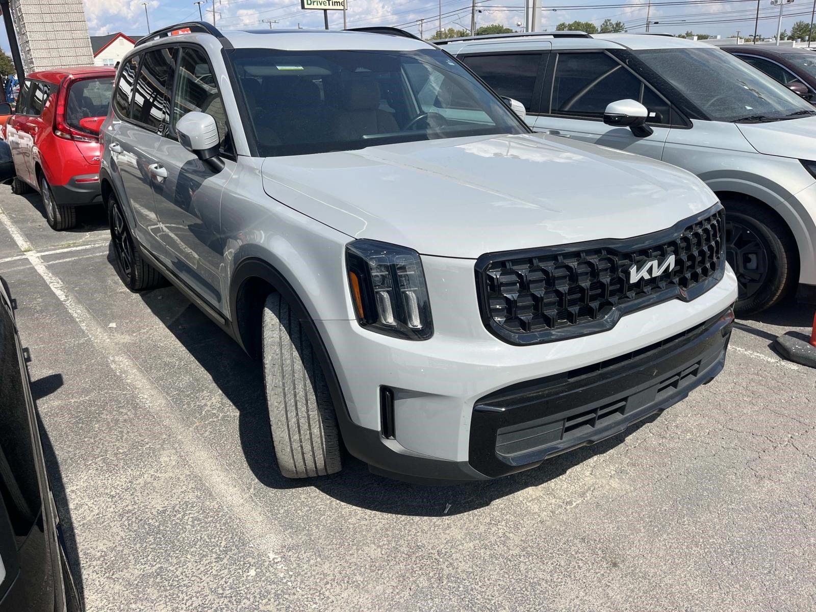 Used 2024 Kia Telluride EX X-Line AWD/4WD image 1