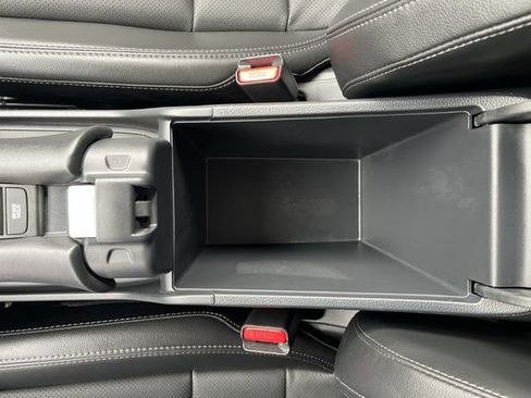 Used 2025 Honda HR-V EX-L image 24