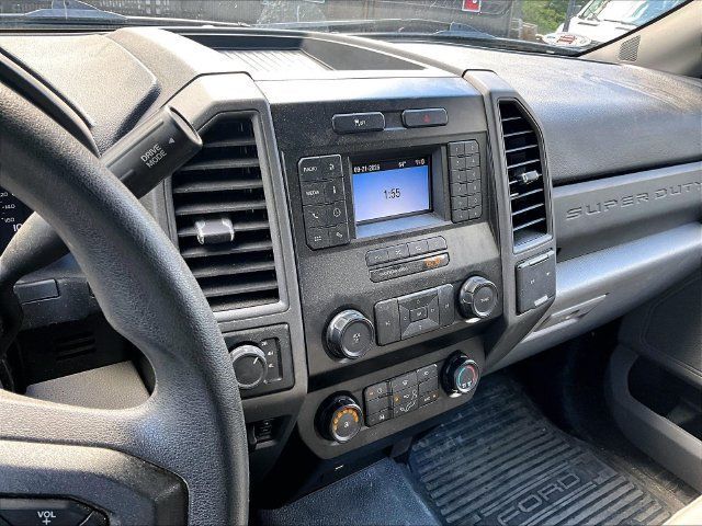 Used 2021 Ford F350 XL w/ STX Appearance Package AWD/4WD image 8