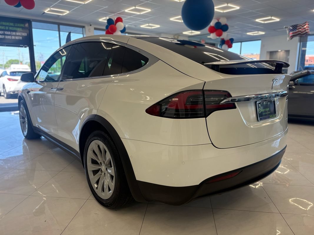 Used 2019 Tesla Model X AWD/4WD image 12