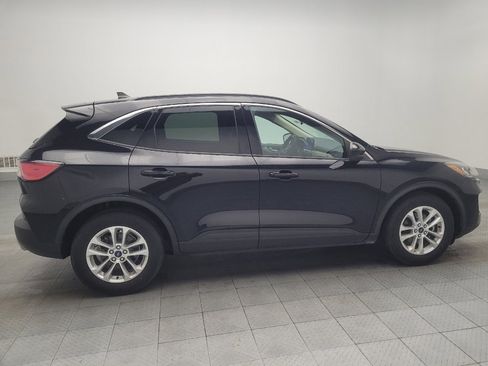 Used 2020 Ford Escape SE FWD image 10