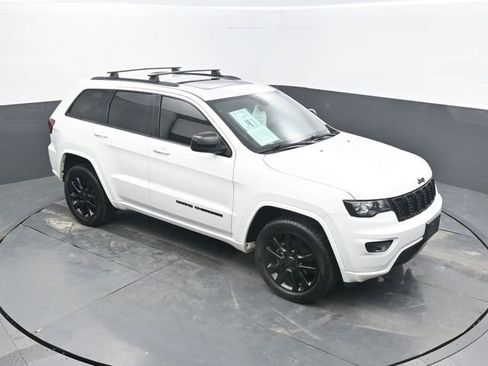 Used 2019 Jeep Grand Cherokee Altitude image 53