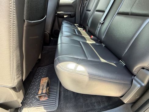 Used 2011 Chevrolet Silverado 2500 LTZ w/ LTZ Plus Package AWD/4WD image 13