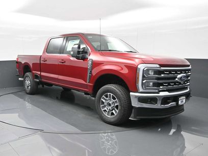 New 2025 Ford F250 Lariat w/ FX4 Off-Road Package