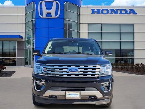 Used 2021 Ford Expedition Limited image 6