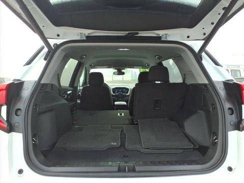 Certified 2023 GMC Terrain SLE w/ Driver Convenience Package image 10