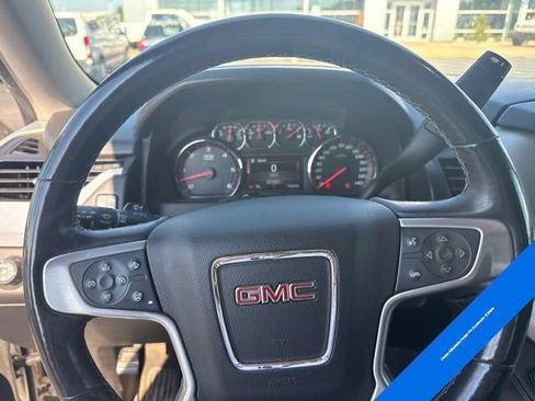 Used 2016 GMC Yukon XL SLT w/ Open Road Package AWD/4WD image 11