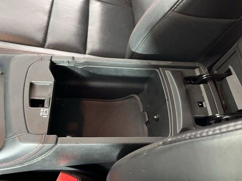 Used 2024 Dodge Durango GT image 29