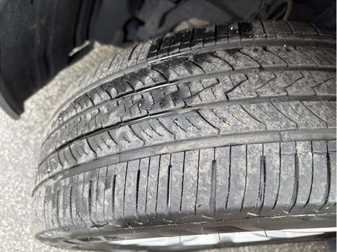 Used 2015 Toyota Sienna XLE Premium AWD/4WD image 25