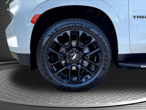 Used 2022 Chevrolet Tahoe LT AWD/4WD image 25