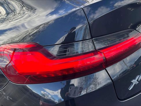 Used 2024 BMW X4 xDrive30i image 30
