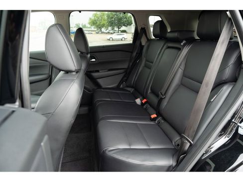 Used 2025 Nissan Rogue SV w/ SV Premium Package FWD image 13