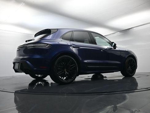 Used 2022 Porsche Macan GTS image 55