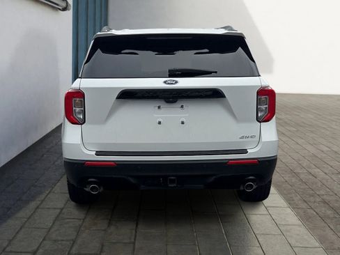 Certified 2024 Ford Explorer ST-Line w/ Class IV Trailer Tow Package AWD/4WD image 4