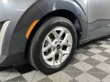 Used 2023 Kia Soul LX w/ LX Technology Package image 5