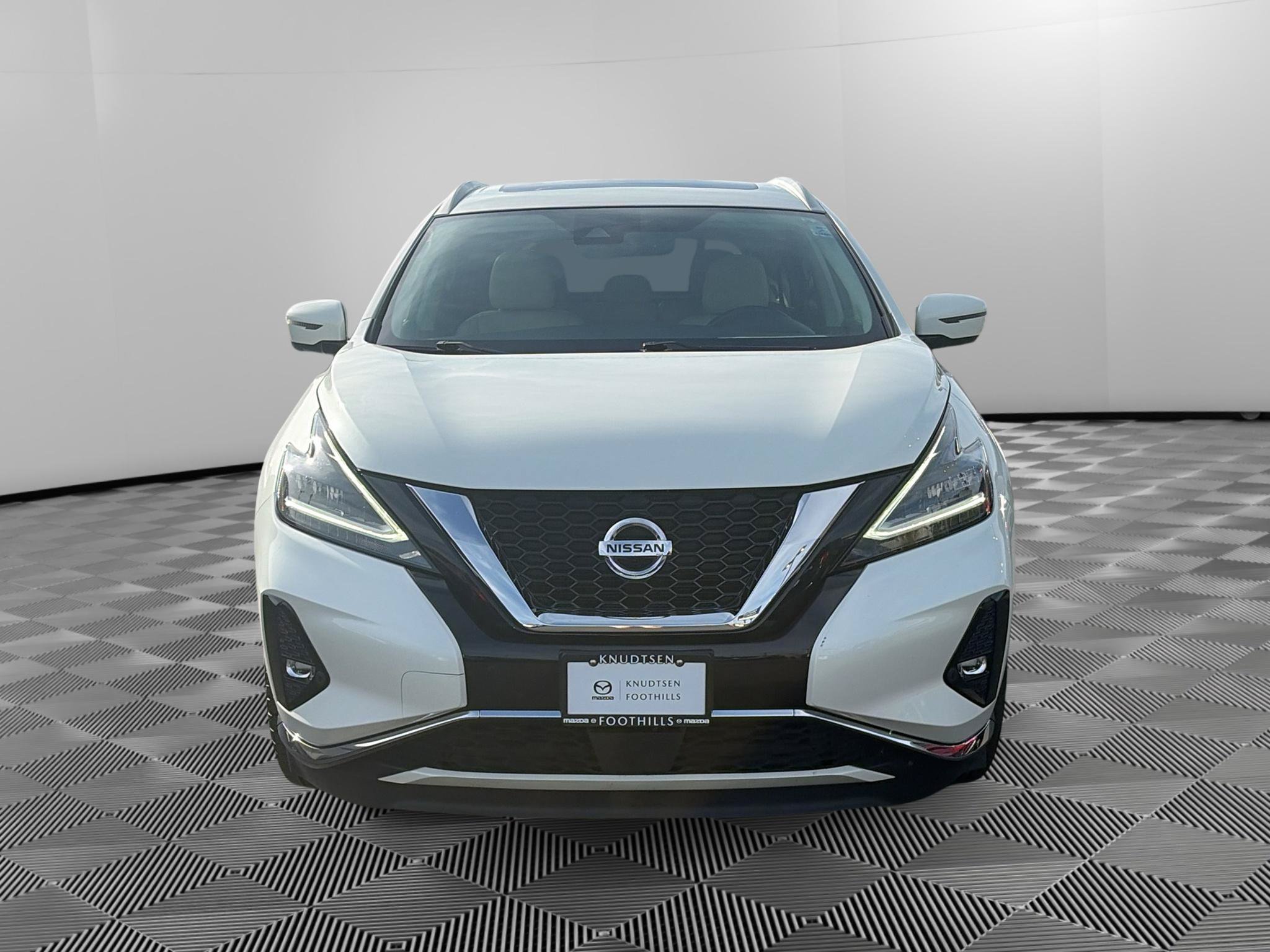 Used 2020 Nissan Murano Platinum AWD/4WD image 2