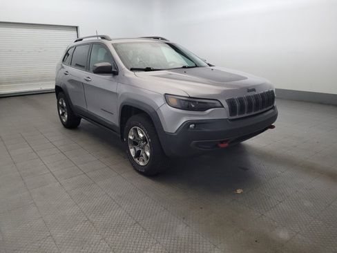 Used 2019 Jeep Cherokee Trailhawk w/ Comfort/Convenience Group image 13