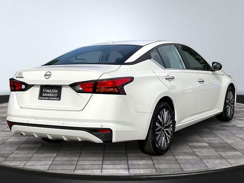 Used 2025 Nissan Altima 2.5 SV image 7