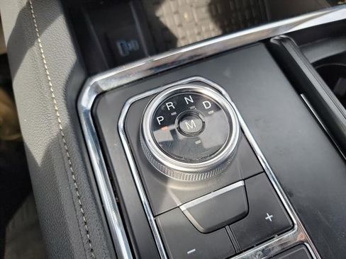 Used 2024 Ford Expedition Max XLT image 20