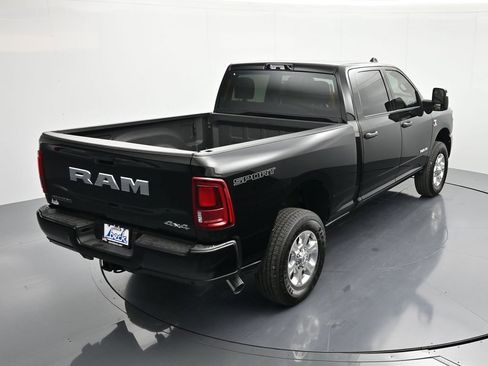 New 2026 RAM 2500 Big Horn AWD/4WD image 32