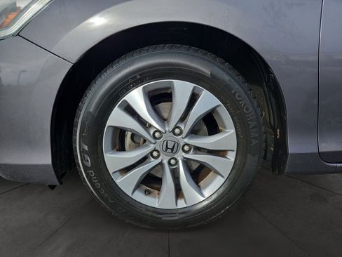 Used 2015 Honda Accord LX image 14