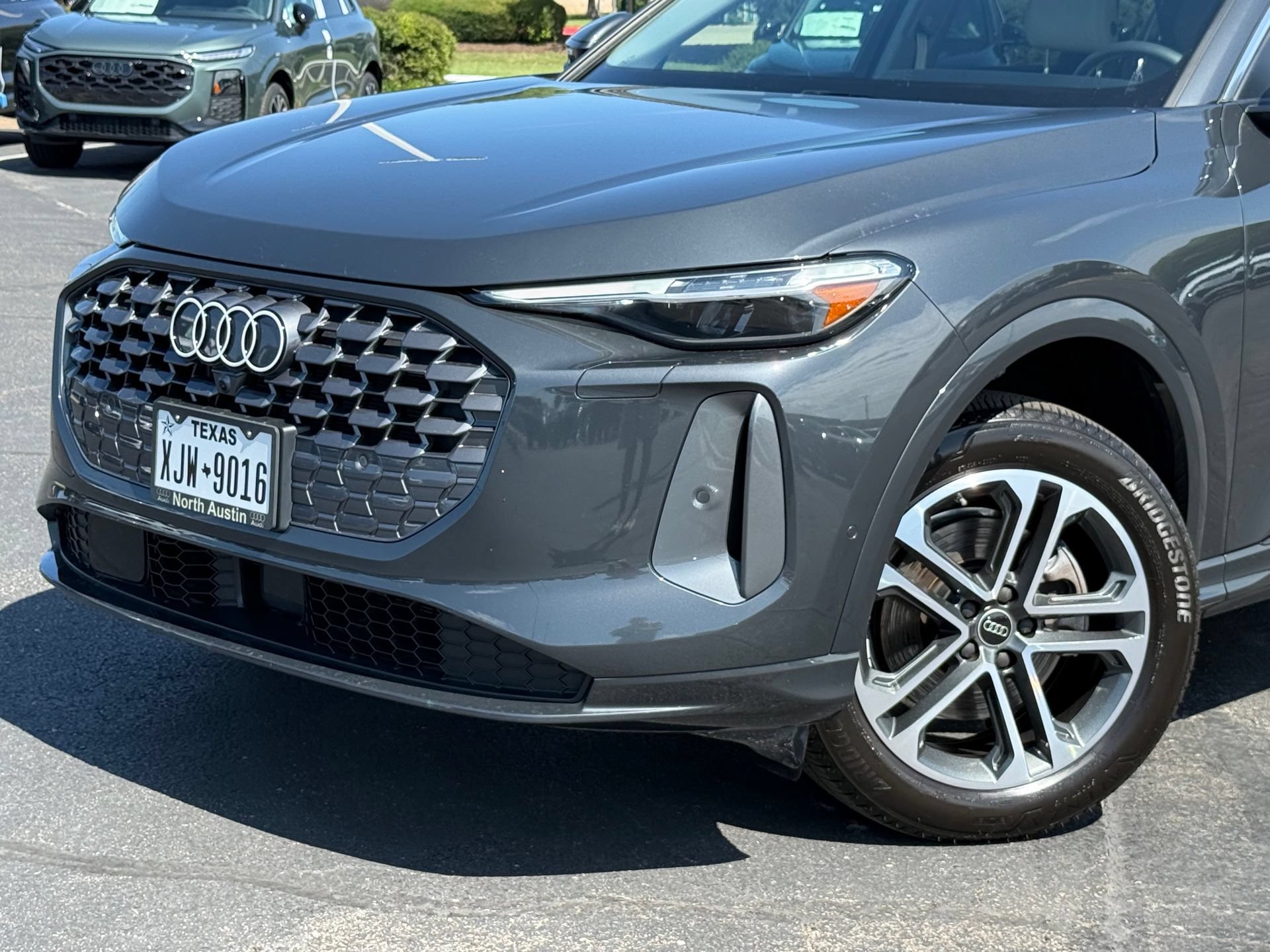 Certified 2025 Audi Q5 Premium w/ Premium Plus AWD/4WD image 2