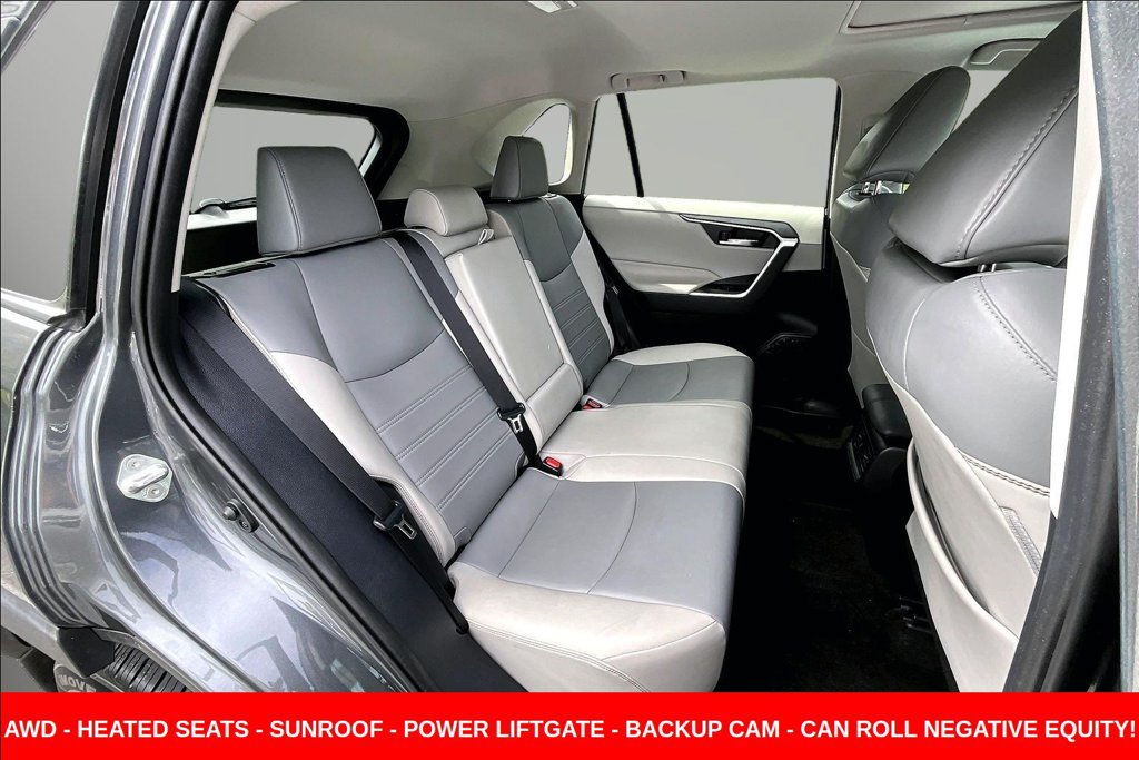 Used 2020 Toyota RAV4 XLE Premium AWD/4WD image 24