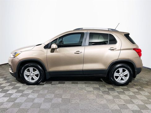 Used 2018 Chevrolet Trax LT w/ LPO, Protection Package image 5