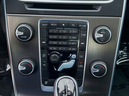 Used 2014 Volvo S60 T5 image 14