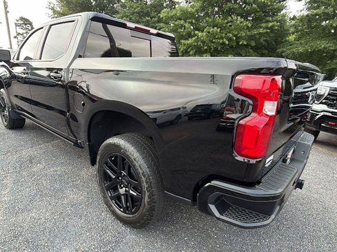 Used 2022 Chevrolet Silverado 1500 LT Trail Boss w/ LT Trail Boss Premium Package AWD/4WD image 10