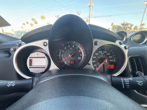 Used 2012 Nissan 370Z Touring w/ Sport Pkg image 29
