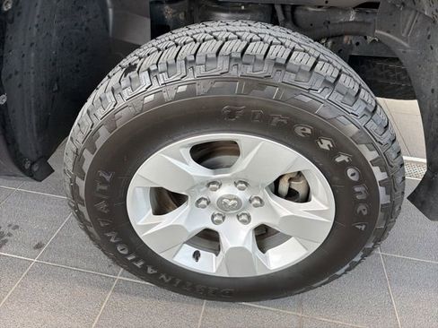 Used 2024 RAM 1500 Lone Star image 6