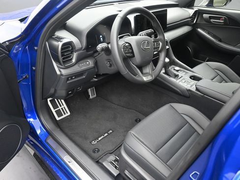 Used 2026 Lexus IS 350 F Sport RWD image 10