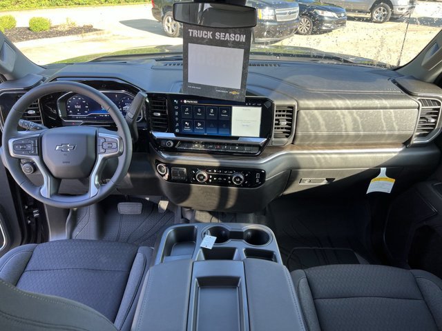 Used 2023 Chevrolet Silverado 1500 RST w/ Protection Package AWD/4WD image 21
