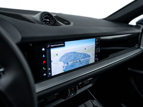 New 2026 Porsche Cayenne S image 15