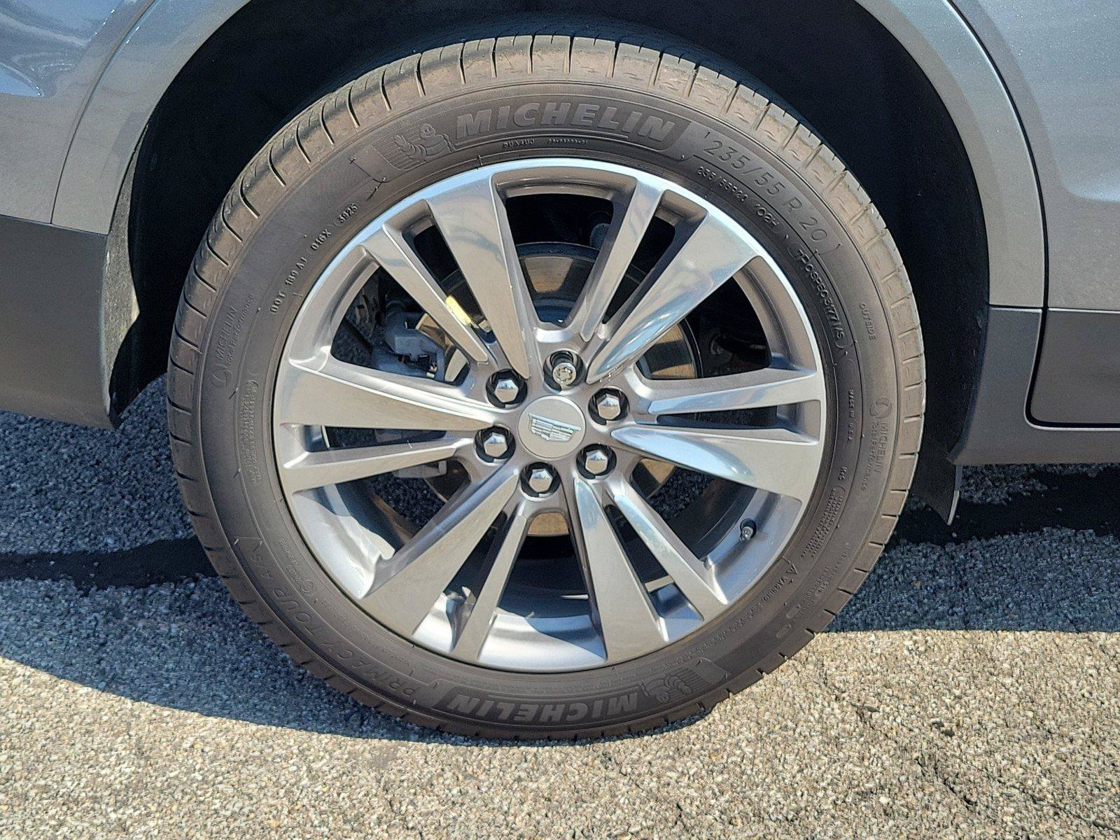 Used 2022 Cadillac XT5 Premium Luxury AWD/4WD image 5