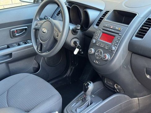 Used 2013 Kia Soul image 8