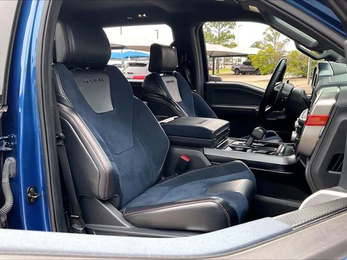 Used 2022 Ford F150 Raptor w/ Equipment Group 801A High AWD/4WD image 9