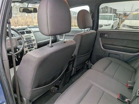 Used 2010 Ford Escape XLT image 23