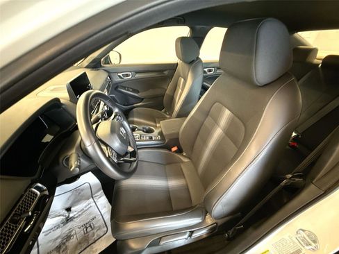 Used 2024 Honda Civic Sport image 13
