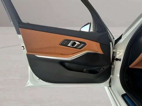 New 2026 BMW 330i Sedan w/ Premium Package image 9