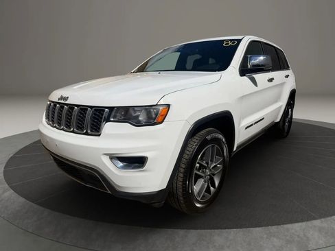 Used 2018 Jeep Grand Cherokee Limited image 1