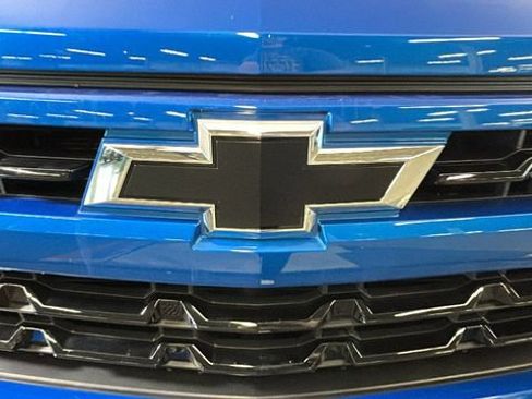 Used 2022 Chevrolet Silverado 1500 RST w/ Convenience Package II AWD/4WD image 8