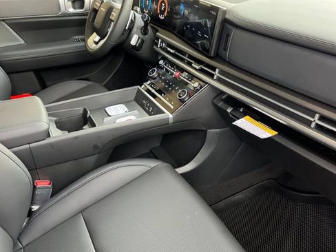 New 2026 Hyundai Santa Fe SEL FWD image 15