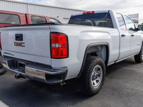 Used 2019 GMC Sierra 1500 Limited w/ Sierra Convenience Package image 3