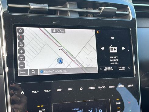 Used 2022 Hyundai Tucson Limited image 48