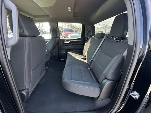 Used 2023 Chevrolet Silverado 1500 LT image 26