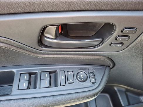 Used 2023 Honda Odyssey Sport image 13