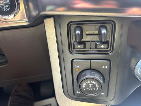 Used 2022 Ford F150 King Ranch w/ Equipment Group 601A High AWD/4WD image 23